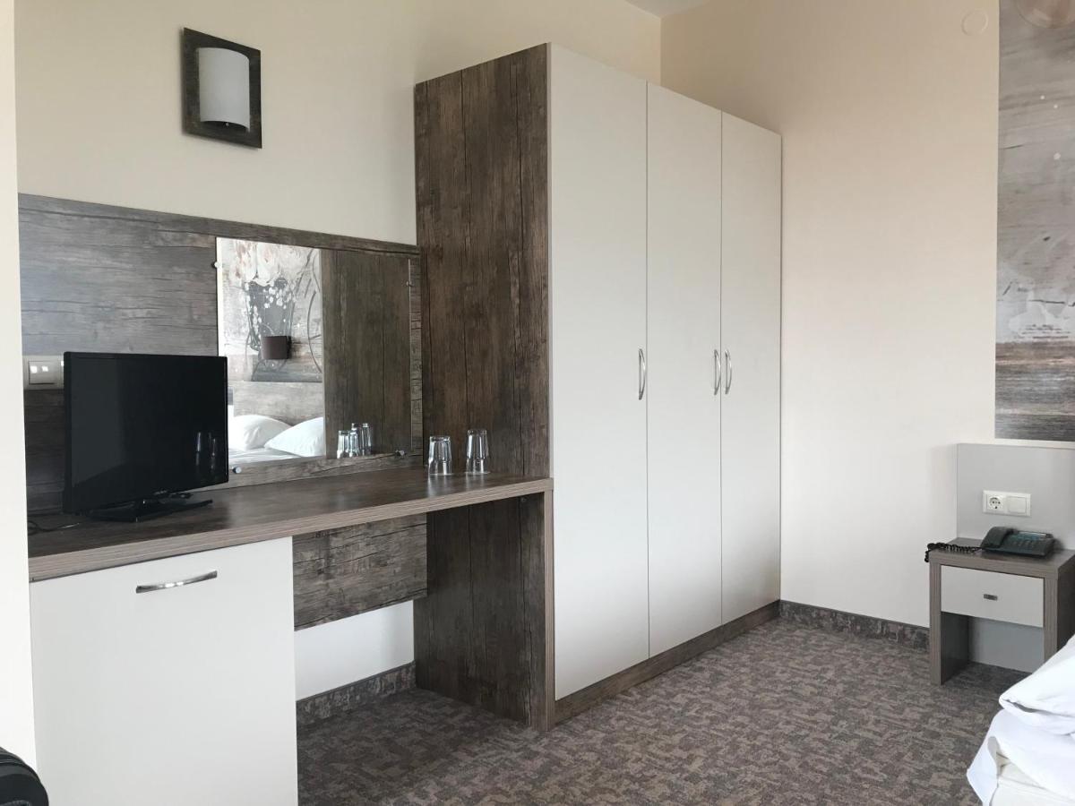 Hotel Lira Σάνι Μπιτς Εξωτερικό φωτογραφία