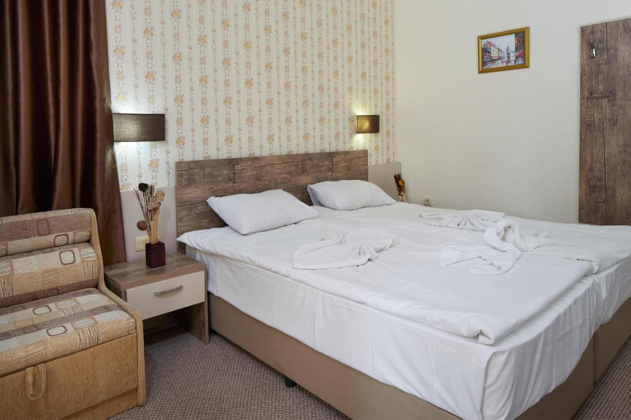Hotel Lira Σάνι Μπιτς Εξωτερικό φωτογραφία