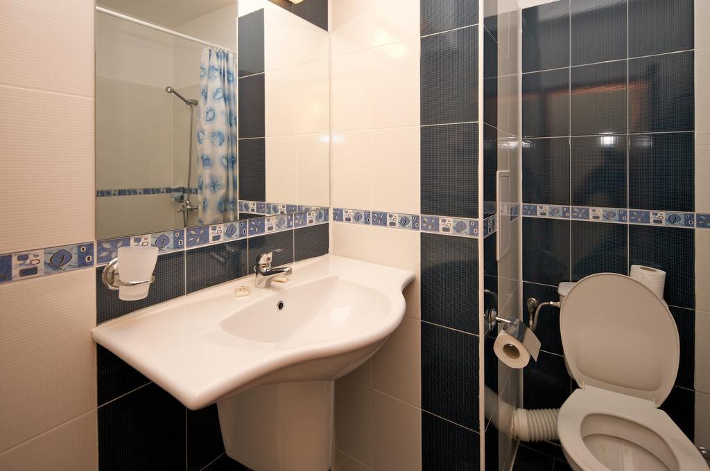 Hotel Lira Σάνι Μπιτς Εξωτερικό φωτογραφία