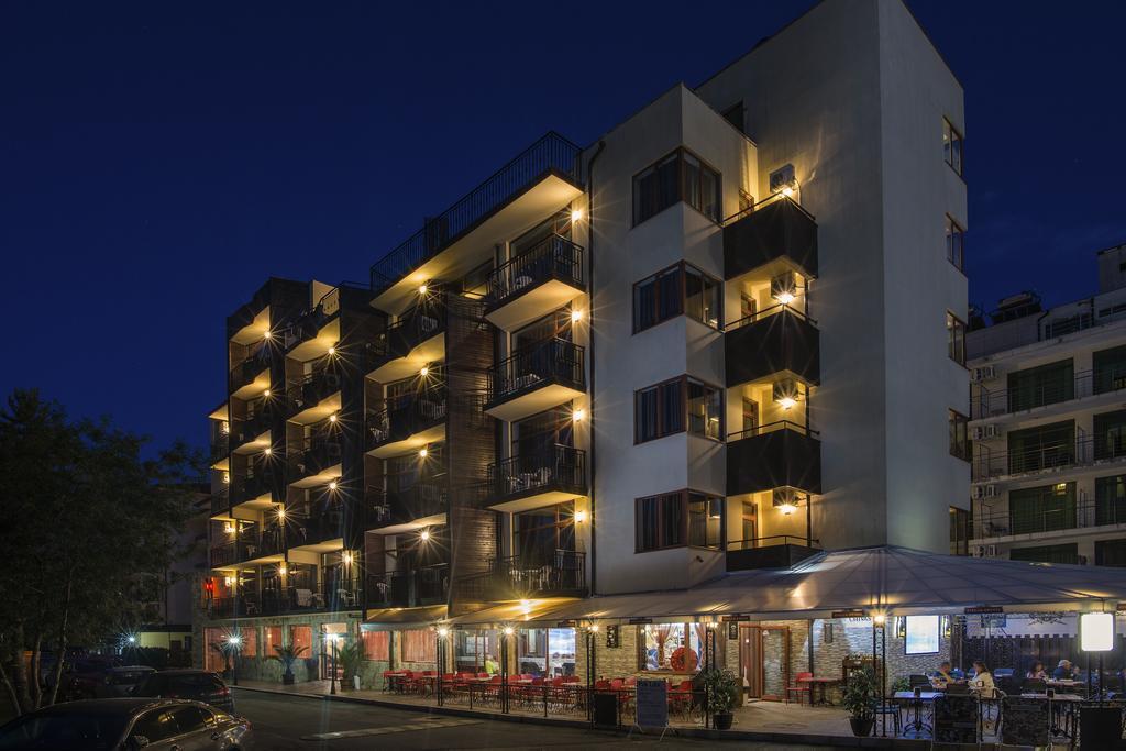 Hotel Lira Σάνι Μπιτς Εξωτερικό φωτογραφία